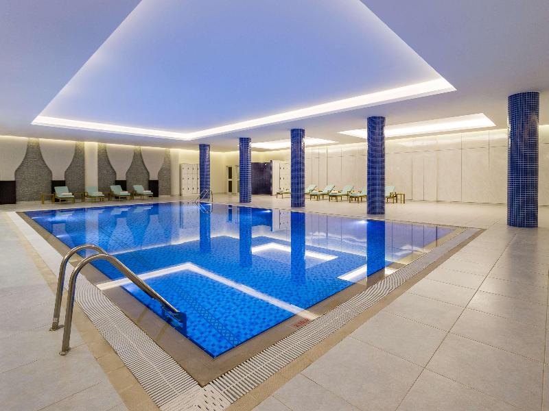Radisson Hotel  Riyadh Airport - Havuz