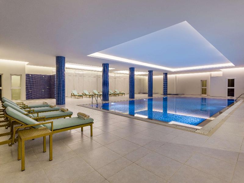 Radisson Hotel  Riyadh Airport - Havuz