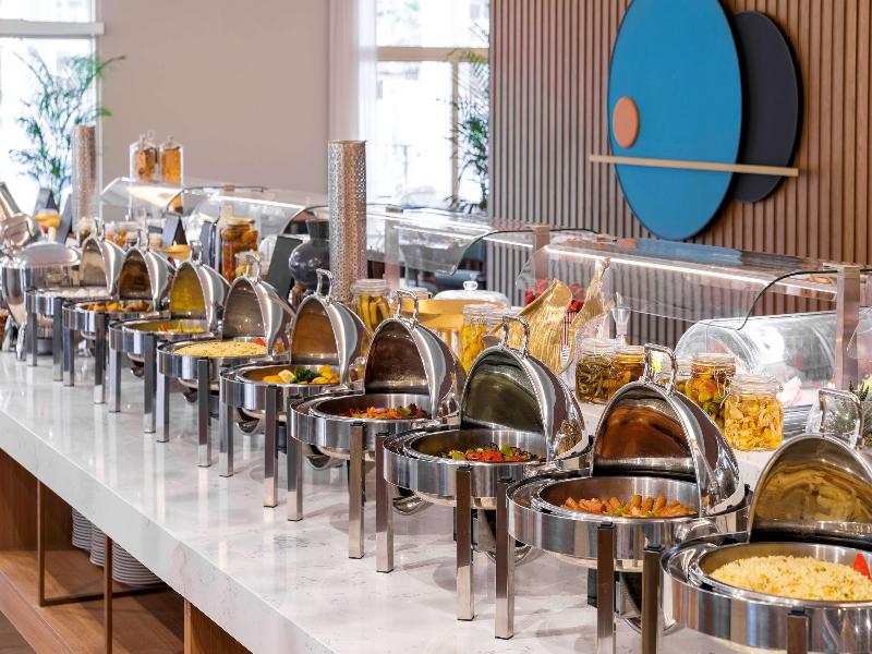 Radisson Hotel  Riyadh Airport - Restoran