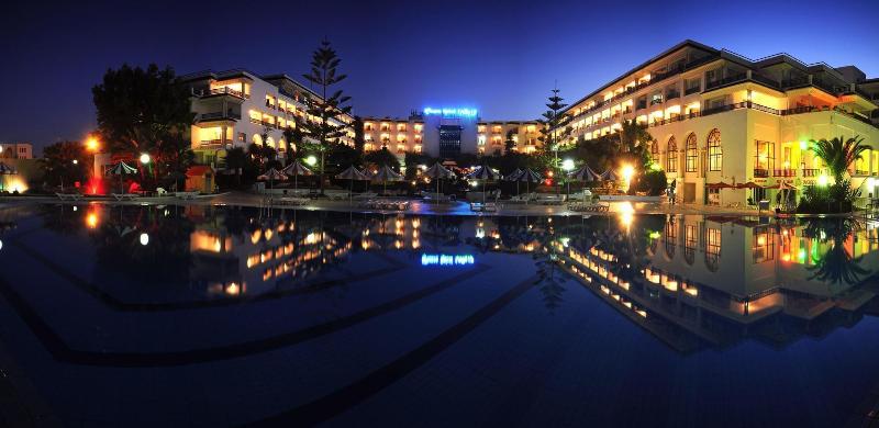Riviera Hotel - Genel