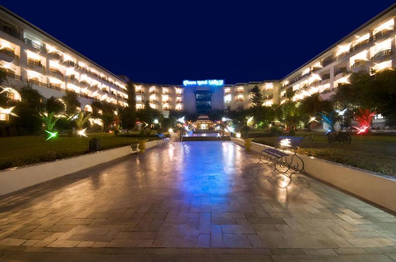 Riviera Hotel - Genel