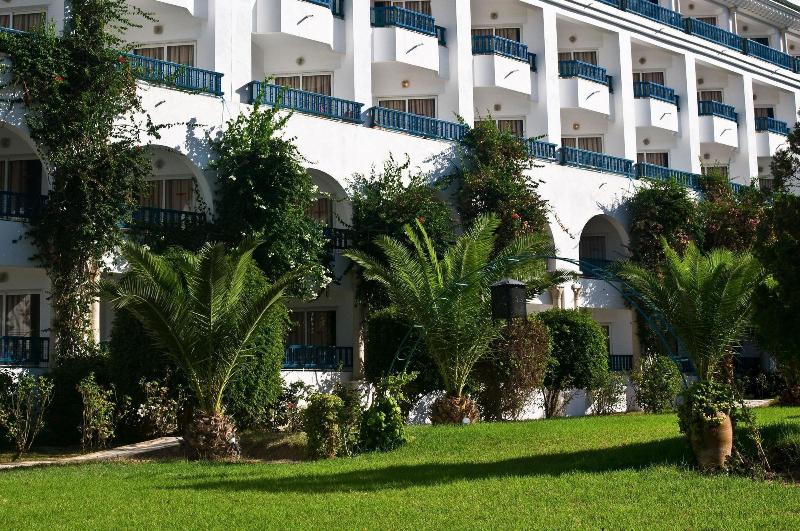 Riviera Hotel - Genel