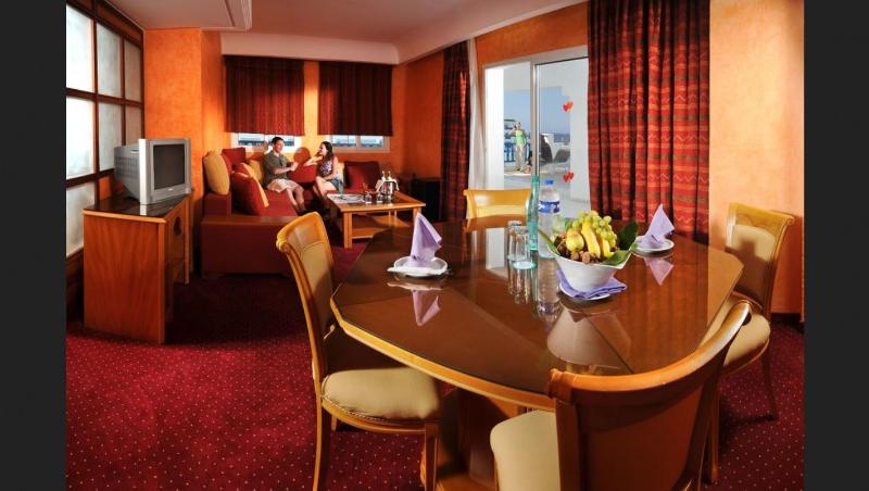 Riviera Hotel - Oda