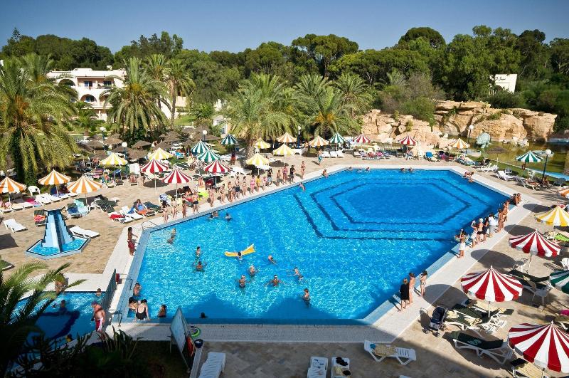 Riviera Hotel - Havuz
