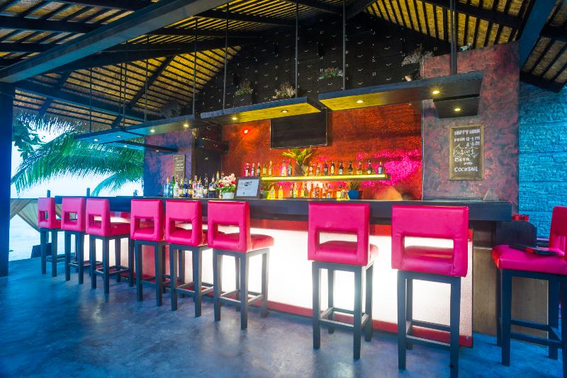 Weekender Resort - Bar