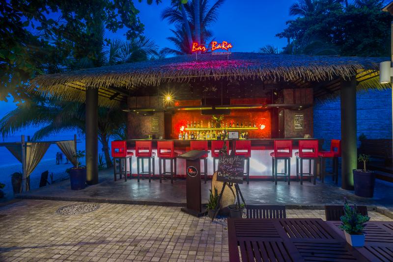Weekender Resort - Bar