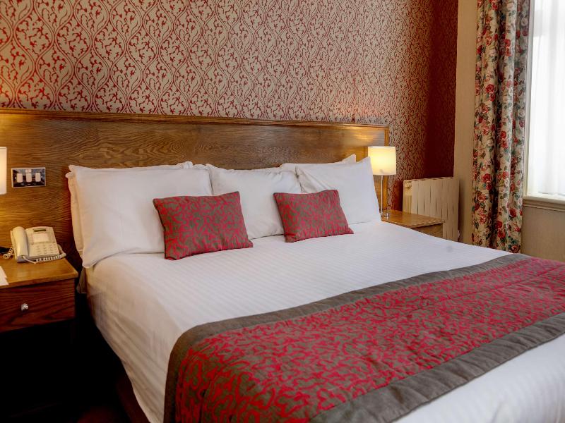 Crown & Mitre Sure Hotel Collection by BW - Oda