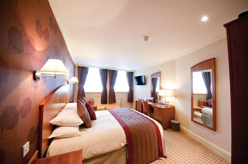 Crown & Mitre Sure Hotel Collection by BW - Oda