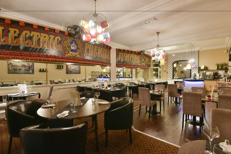 Crown & Mitre Sure Hotel Collection by BW - Restoran