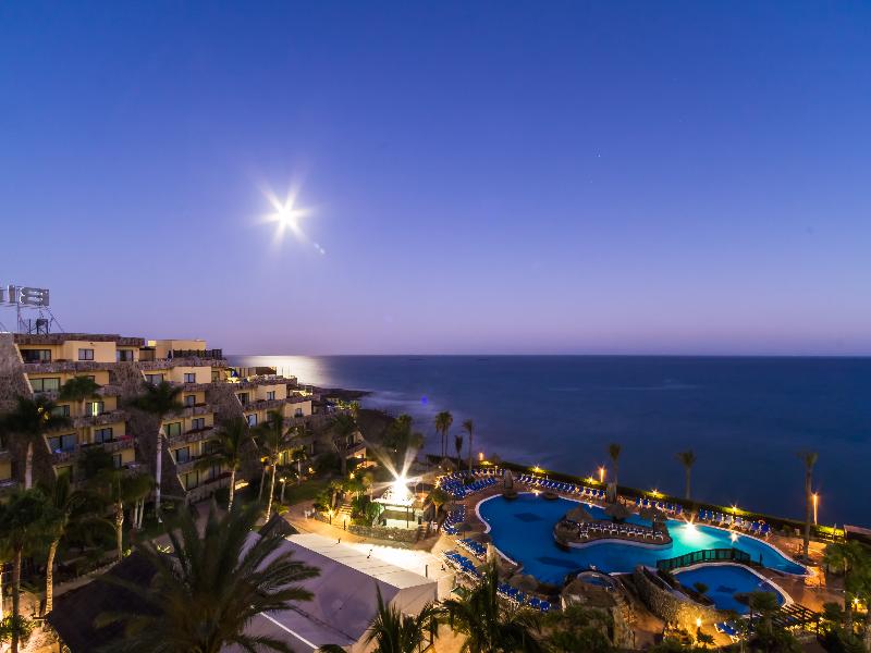 Bluebay Beach Club - Genel