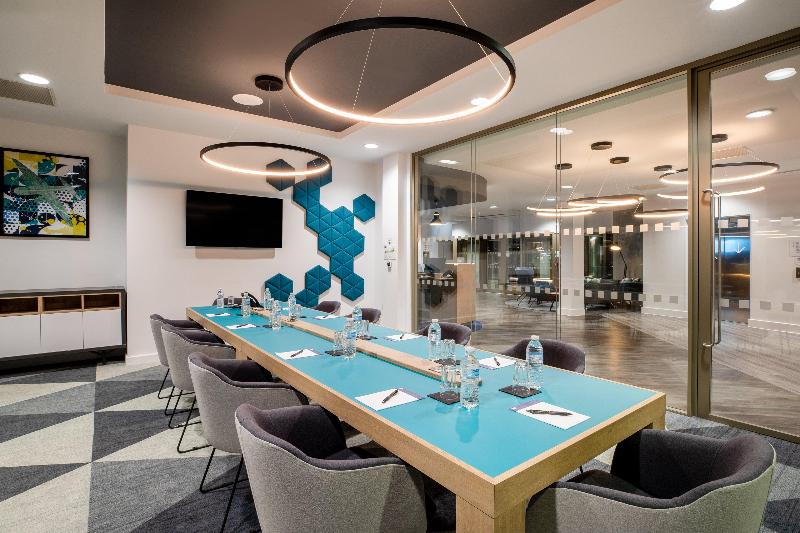 Holiday Inn Express Cambridge West Cambourne - Toplantı