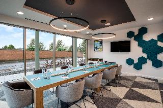 Holiday Inn Express Cambridge West Cambourne fotoÄŸrafÄ±