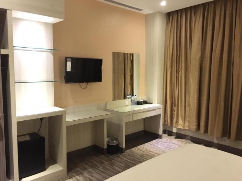 Alltrue Sydney Hotel Batam - Oda
