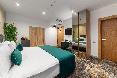 Tomis Garden Aparthotel Bucharest oda fotoğrafı