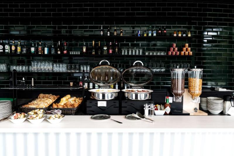 B&B HOTEL Basel - Bar