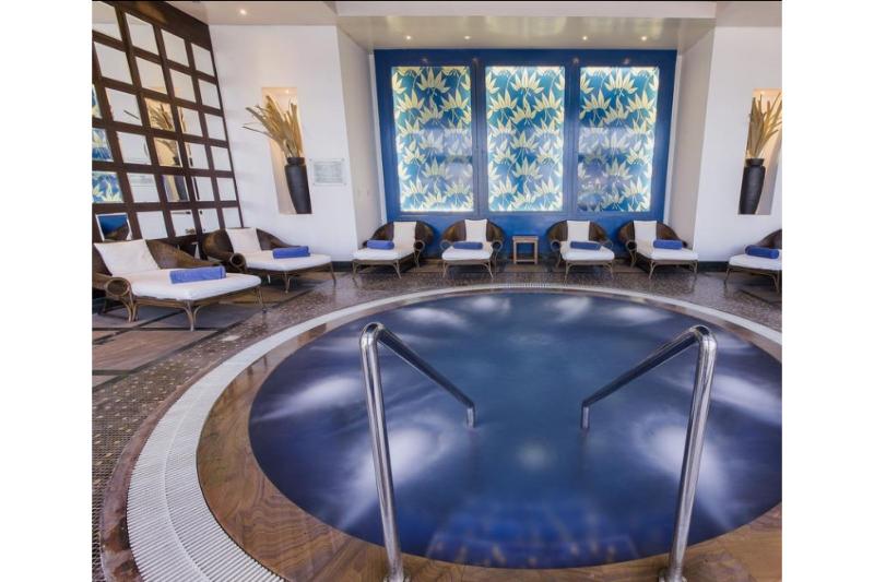 Radisson Blu Hotel & Resort, Abu Dhabi Corniche - Aktivite