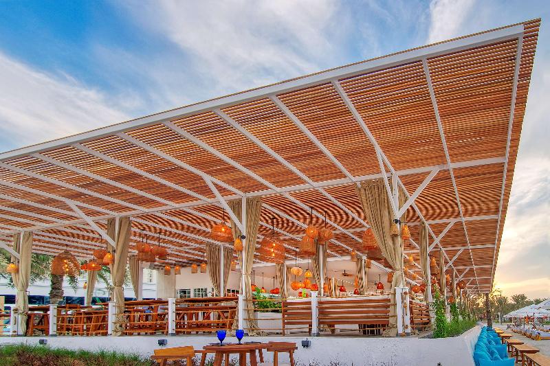 Radisson Blu Hotel & Resort, Abu Dhabi Corniche - Restoran