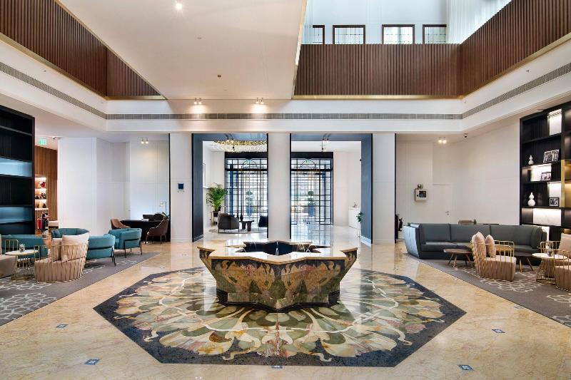 Le Meridien Abu Dhabi - Lobi