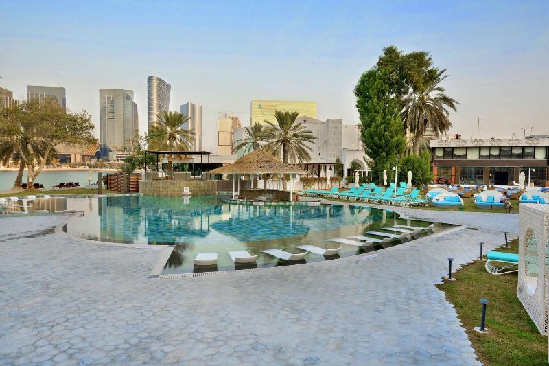 Le Meridien Abu Dhabi - Havuz