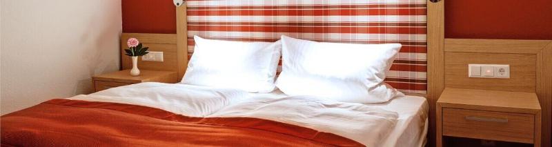 Hotel & Restaurant Waldcafe Hettstedt - Oda