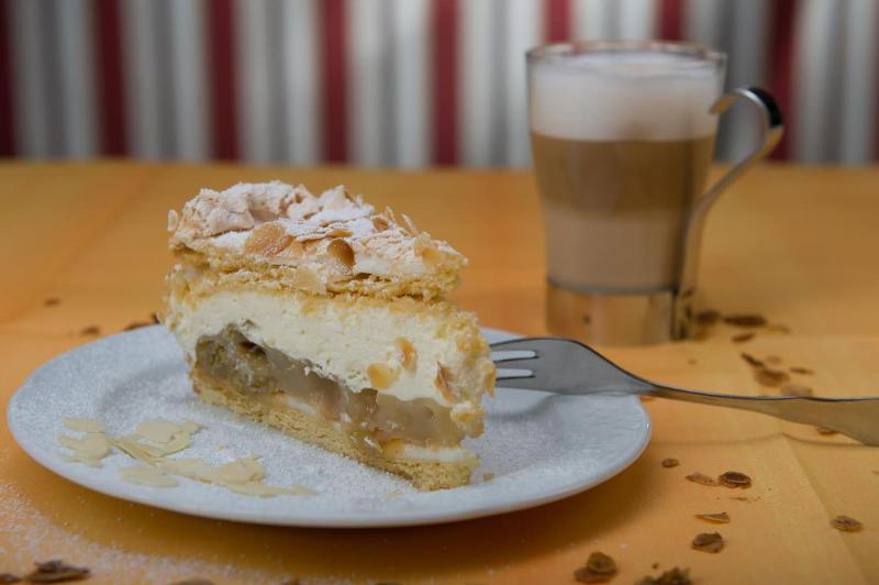 Hotel & Restaurant Waldcafe Hettstedt - Restoran