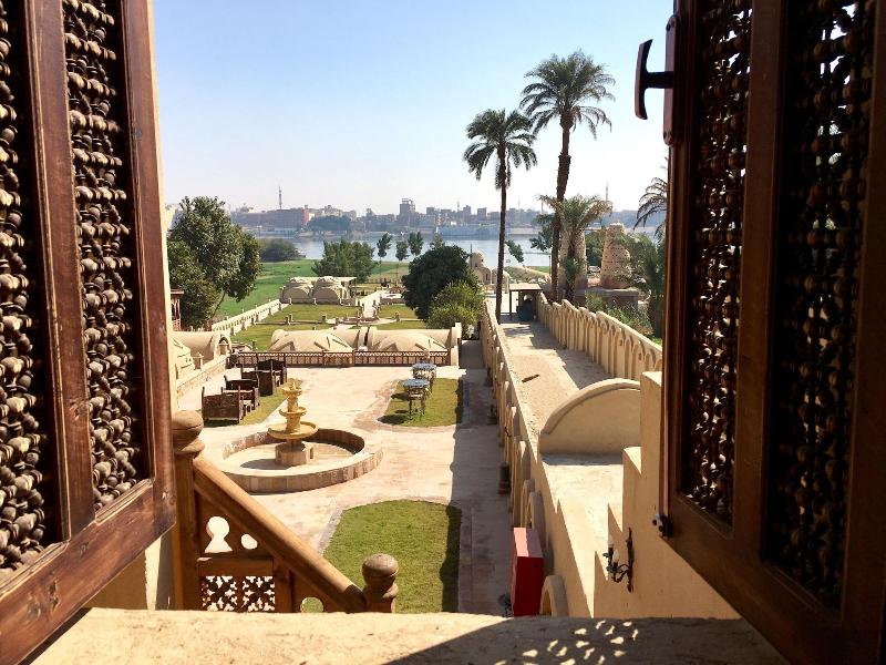 Djorff Palace - Oda