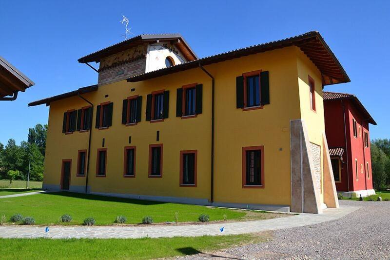 Cascina Galizia - Genel