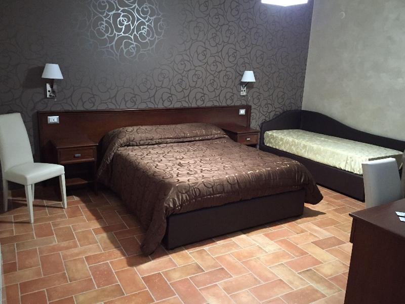 Vittorio Emanuele Boutique Hotel - Genel