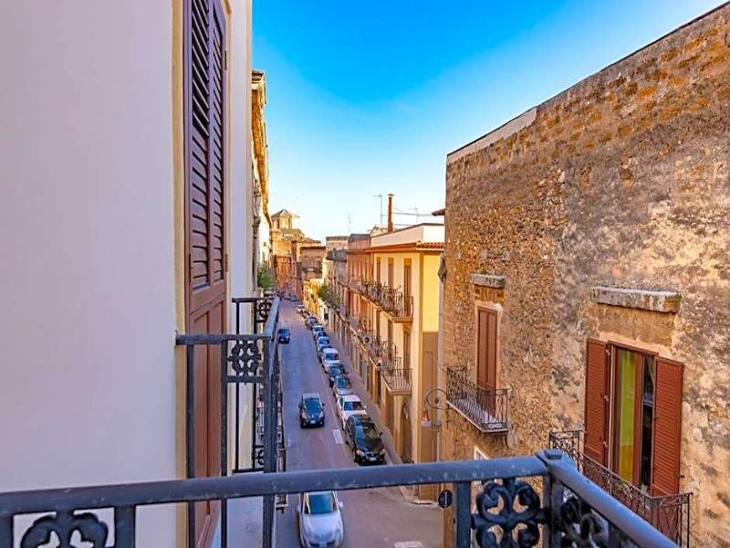 Vittorio Emanuele Boutique Hotel - Genel
