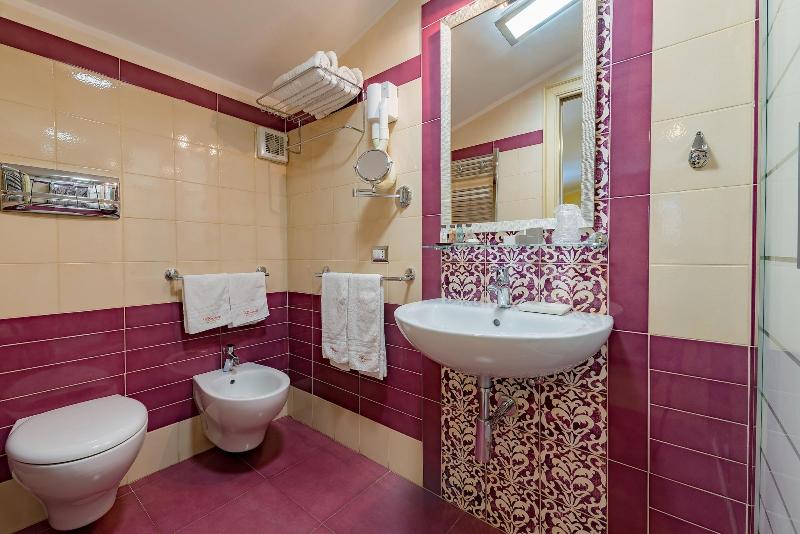 Vittorio Emanuele Boutique Hotel - Oda