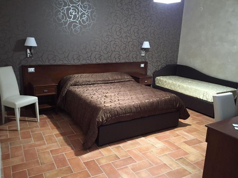 Vittorio Emanuele Boutique Hotel - Oda