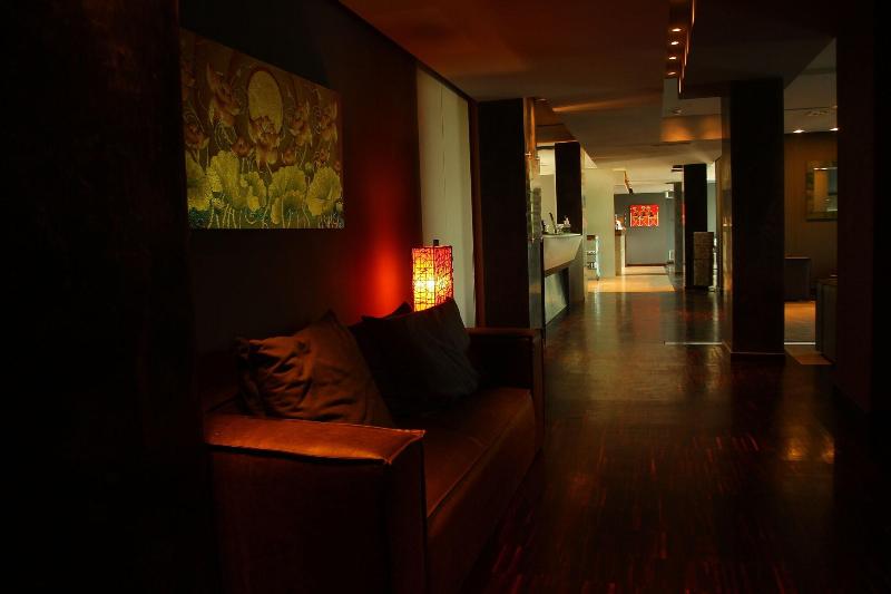 Bes Hotel Cremona Soncino - Lobi