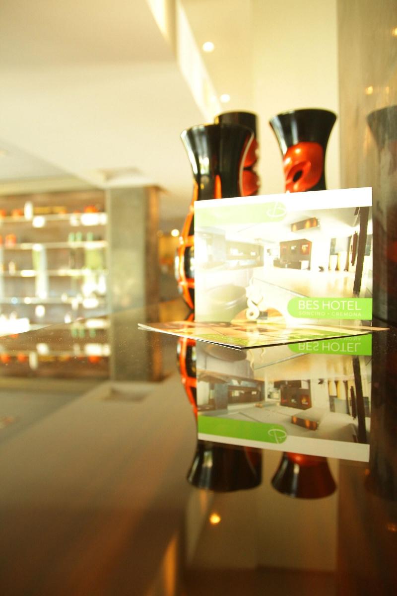 Bes Hotel Cremona Soncino - Lobi