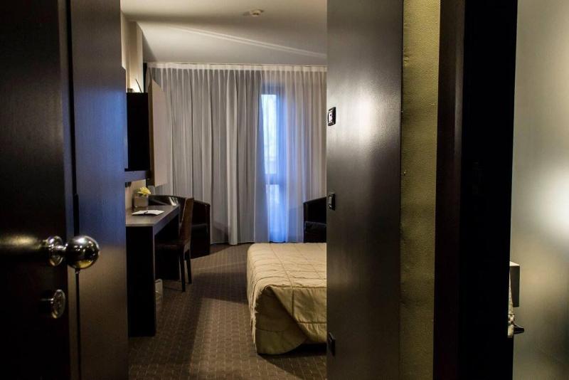 Bes Hotel Cremona Soncino - Oda