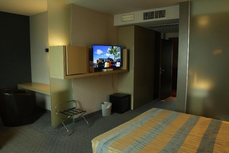 Bes Hotel Cremona Soncino - Oda