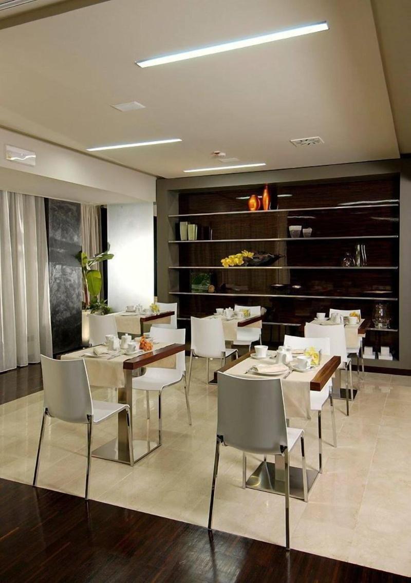 Bes Hotel Cremona Soncino - Restoran