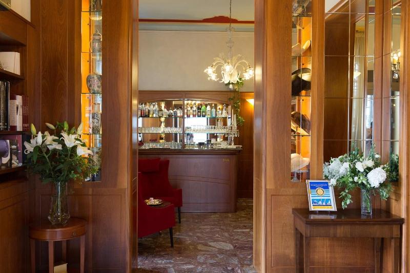 Dipendenza Hotel Londra - Lobi