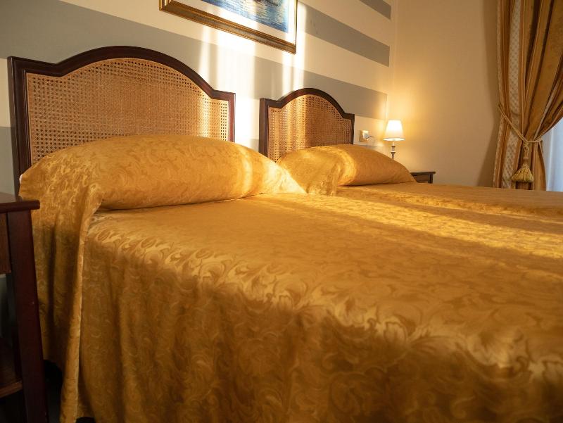 Dipendenza Hotel Londra - Oda