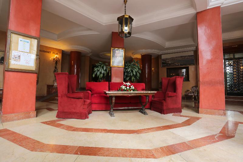 Rembrandt Hotel - Lobi