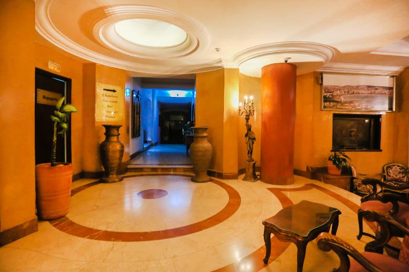 Rembrandt Hotel - Lobi