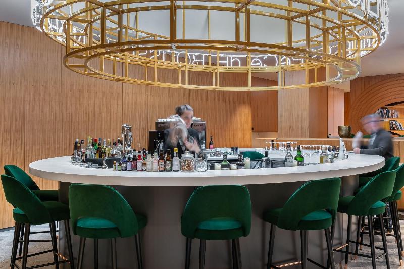 9Hotel Paquis - Bar