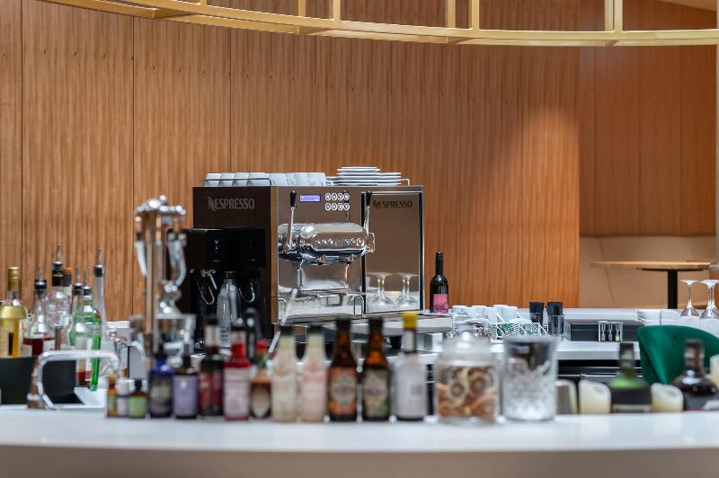 9Hotel Paquis - Bar