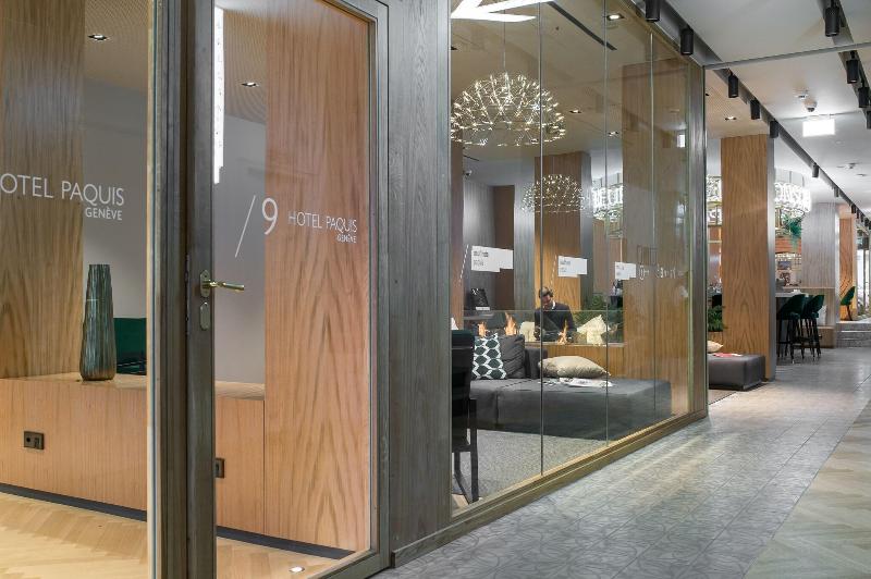 9Hotel Paquis - Lobi