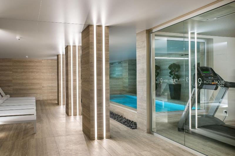 9Hotel Paquis - Havuz