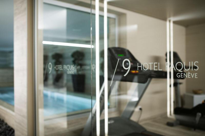 9Hotel Paquis - Havuz