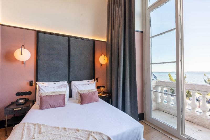 The Editory Riverside Santa Apolonia Hotel - Oda