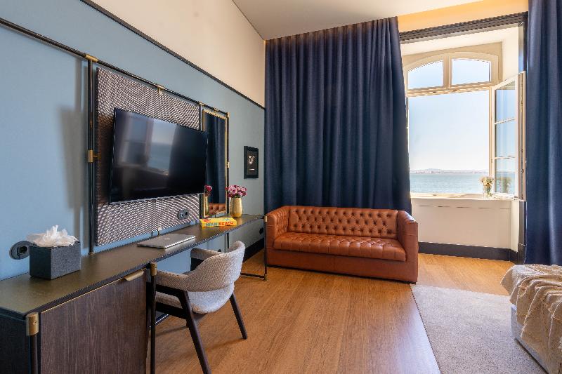 The Editory Riverside Santa Apolonia Hotel - Oda