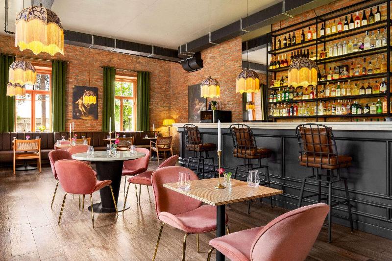 Ramada by Wyndham Tbilisi Old City - Restoran