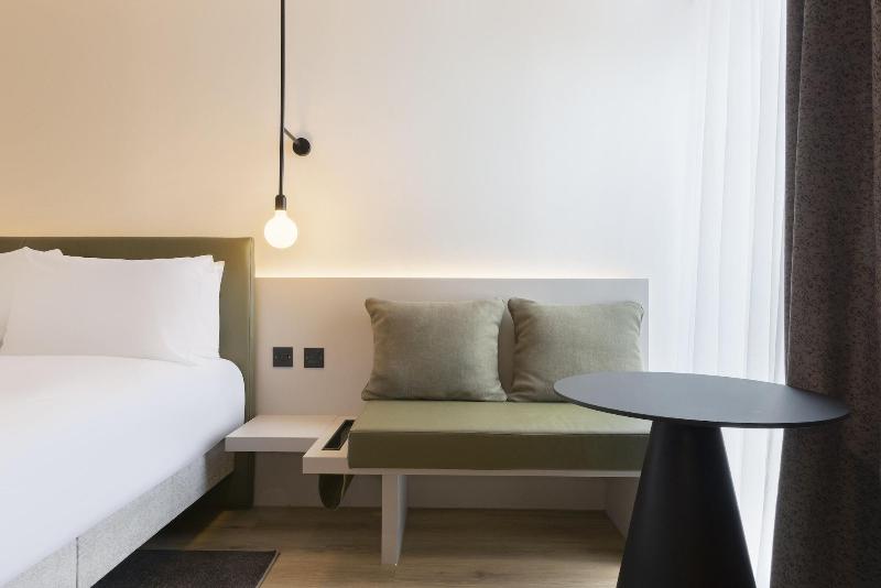 Leonardo Hotel Manchester Piccadilly - Genel