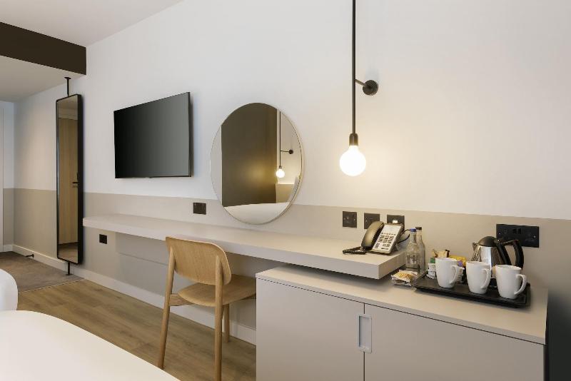 Leonardo Hotel Manchester Piccadilly - Oda